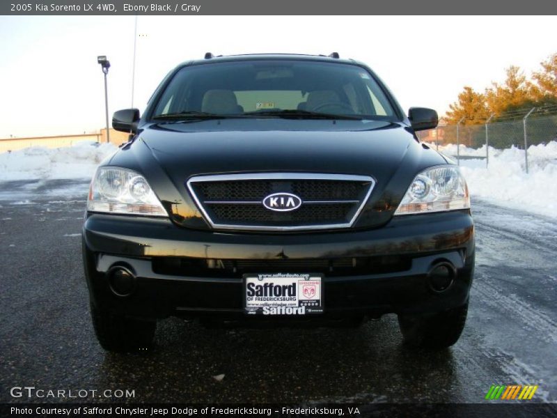 Ebony Black / Gray 2005 Kia Sorento LX 4WD
