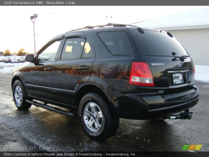 Ebony Black / Gray 2005 Kia Sorento LX 4WD