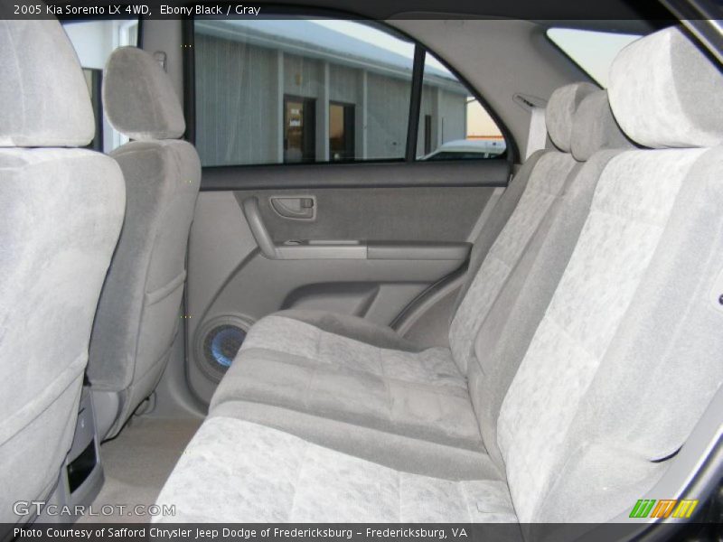 Ebony Black / Gray 2005 Kia Sorento LX 4WD