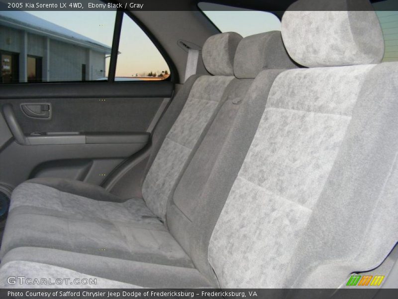 Ebony Black / Gray 2005 Kia Sorento LX 4WD