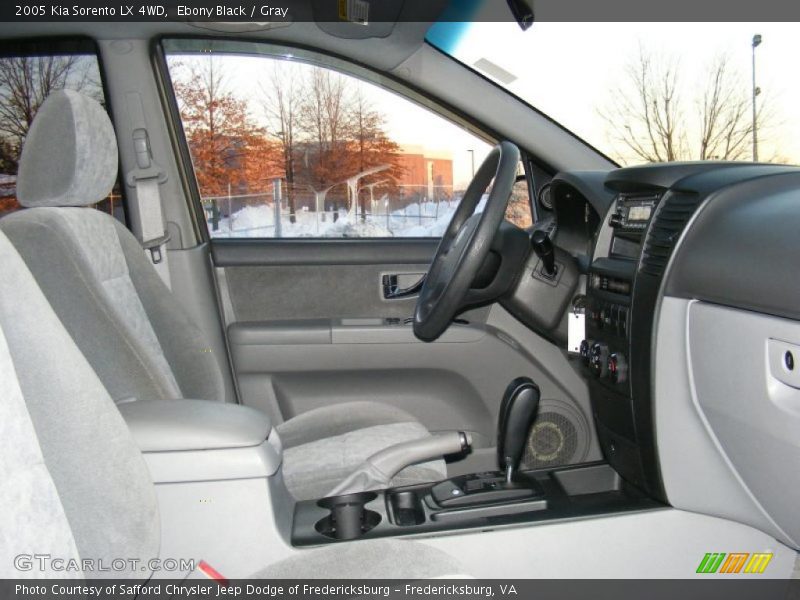 Ebony Black / Gray 2005 Kia Sorento LX 4WD