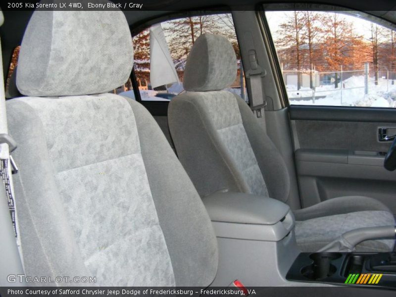 Ebony Black / Gray 2005 Kia Sorento LX 4WD