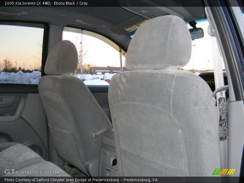 Ebony Black / Gray 2005 Kia Sorento LX 4WD
