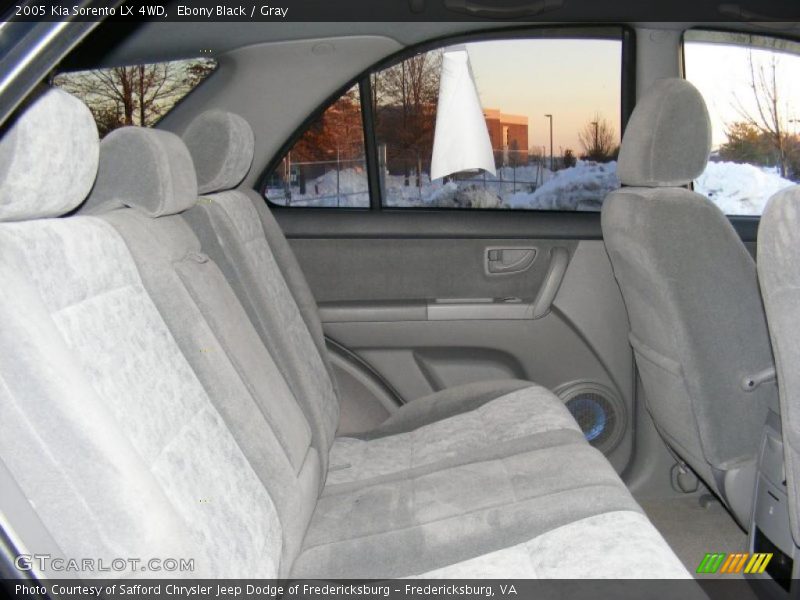 Ebony Black / Gray 2005 Kia Sorento LX 4WD