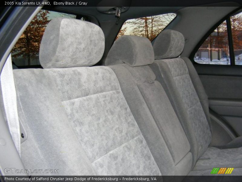 Ebony Black / Gray 2005 Kia Sorento LX 4WD