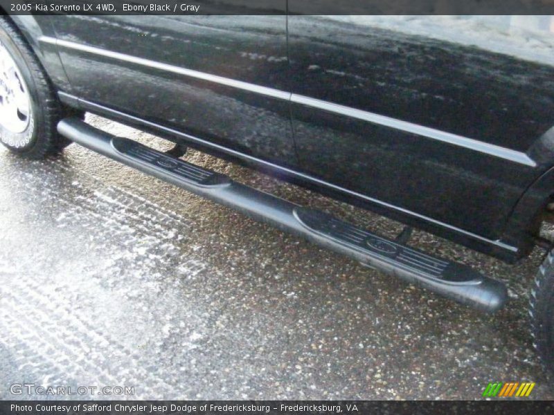 Ebony Black / Gray 2005 Kia Sorento LX 4WD