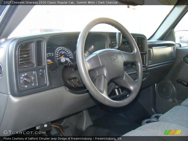 Summit White / Dark Charcoal 2007 Chevrolet Silverado 1500 Classic Regular Cab