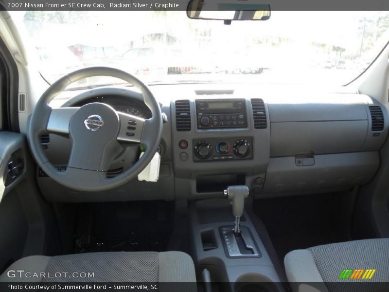 Radiant Silver / Graphite 2007 Nissan Frontier SE Crew Cab