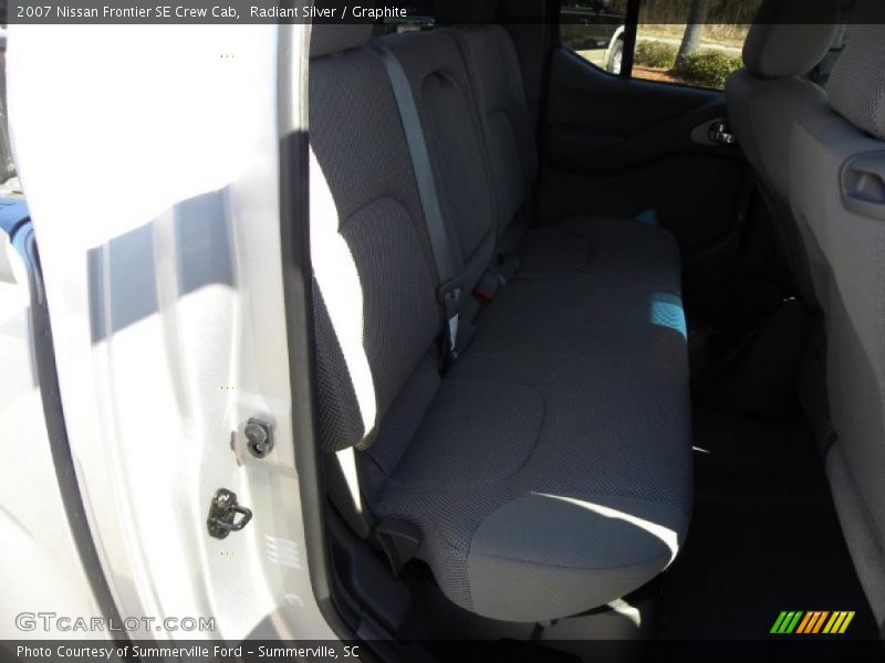 Radiant Silver / Graphite 2007 Nissan Frontier SE Crew Cab