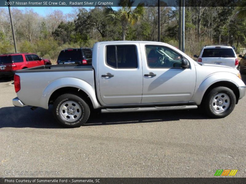 Radiant Silver / Graphite 2007 Nissan Frontier SE Crew Cab