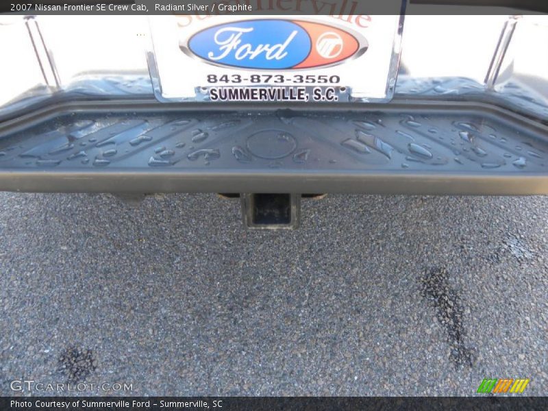Radiant Silver / Graphite 2007 Nissan Frontier SE Crew Cab