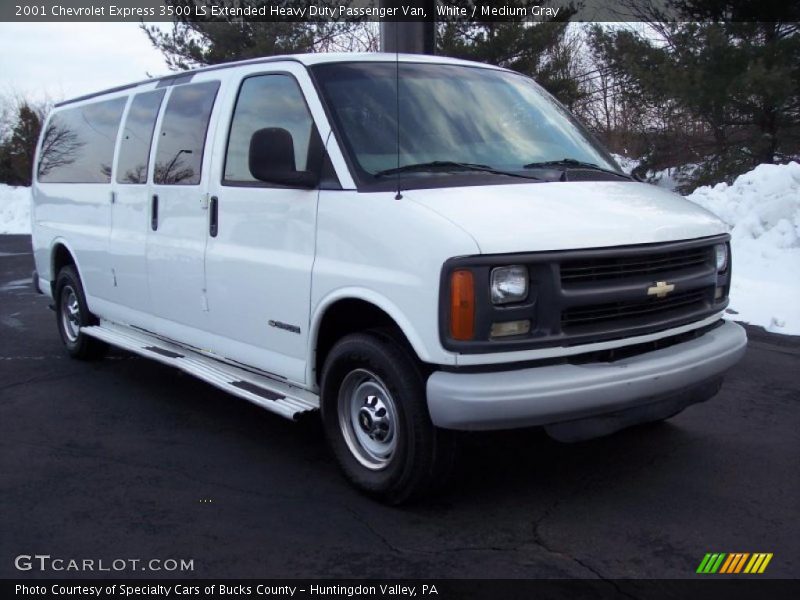 White / Medium Gray 2001 Chevrolet Express 3500 LS Extended Heavy Duty Passenger Van