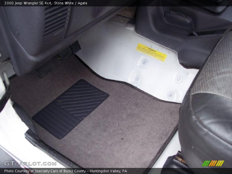 Stone White / Agate 2000 Jeep Wrangler SE 4x4
