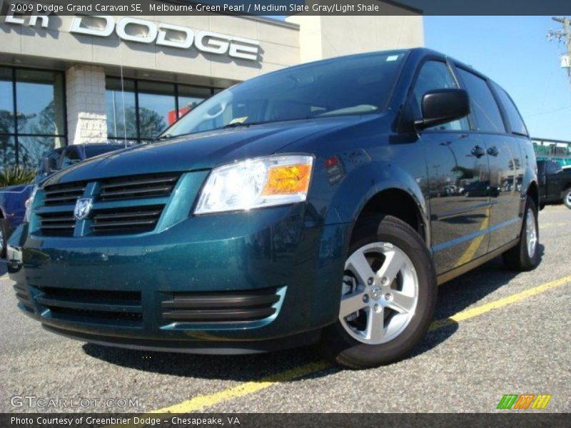 Melbourne Green Pearl / Medium Slate Gray/Light Shale 2009 Dodge Grand Caravan SE