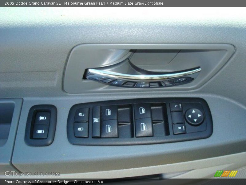Melbourne Green Pearl / Medium Slate Gray/Light Shale 2009 Dodge Grand Caravan SE