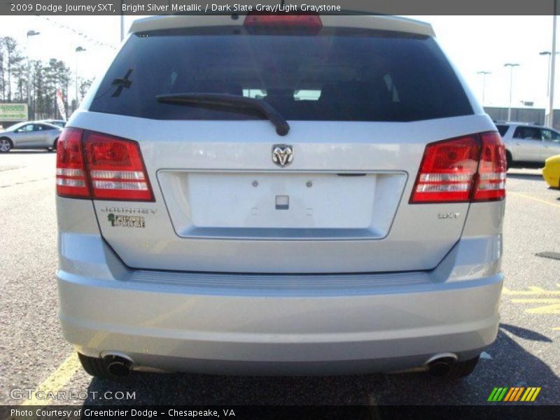 Bright Silver Metallic / Dark Slate Gray/Light Graystone 2009 Dodge Journey SXT