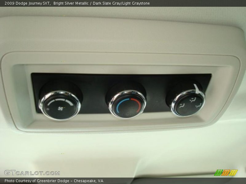 Bright Silver Metallic / Dark Slate Gray/Light Graystone 2009 Dodge Journey SXT