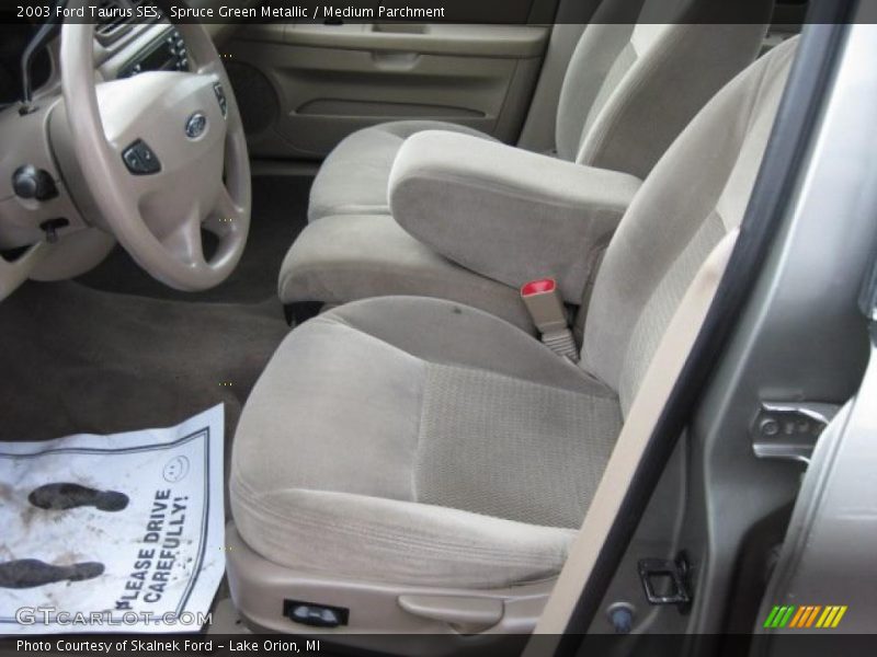 Spruce Green Metallic / Medium Parchment 2003 Ford Taurus SES