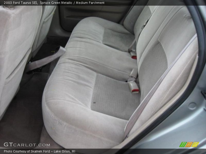 Spruce Green Metallic / Medium Parchment 2003 Ford Taurus SES