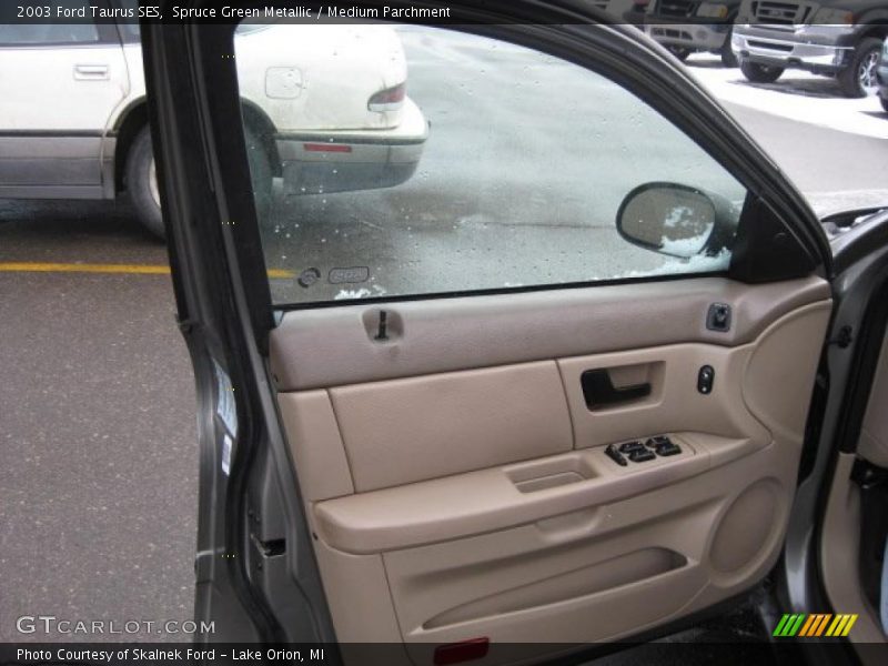 Spruce Green Metallic / Medium Parchment 2003 Ford Taurus SES