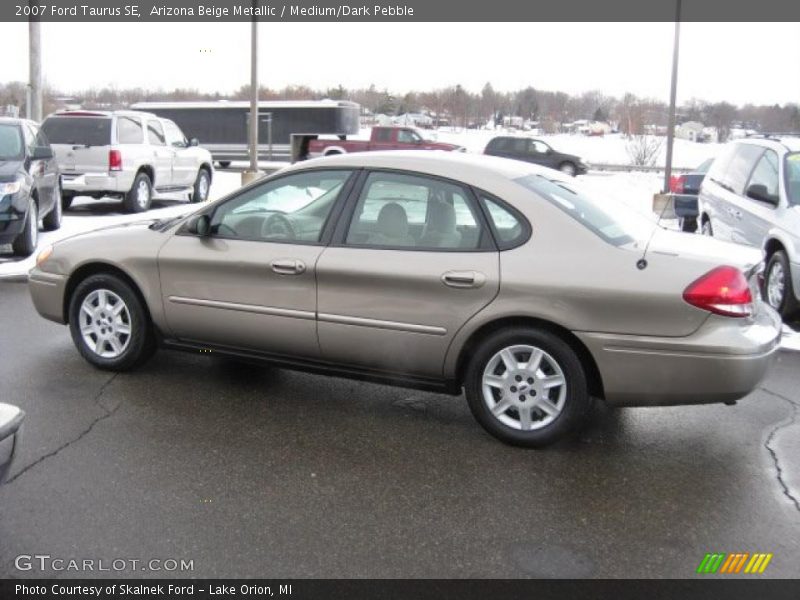 Arizona Beige Metallic / Medium/Dark Pebble 2007 Ford Taurus SE