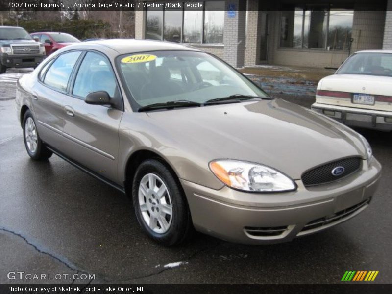 Arizona Beige Metallic / Medium/Dark Pebble 2007 Ford Taurus SE