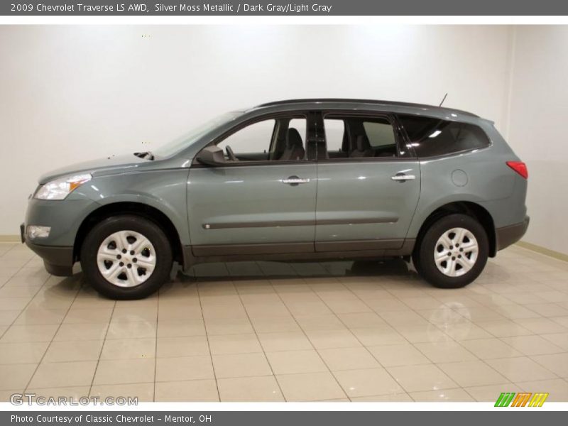 Silver Moss Metallic / Dark Gray/Light Gray 2009 Chevrolet Traverse LS AWD