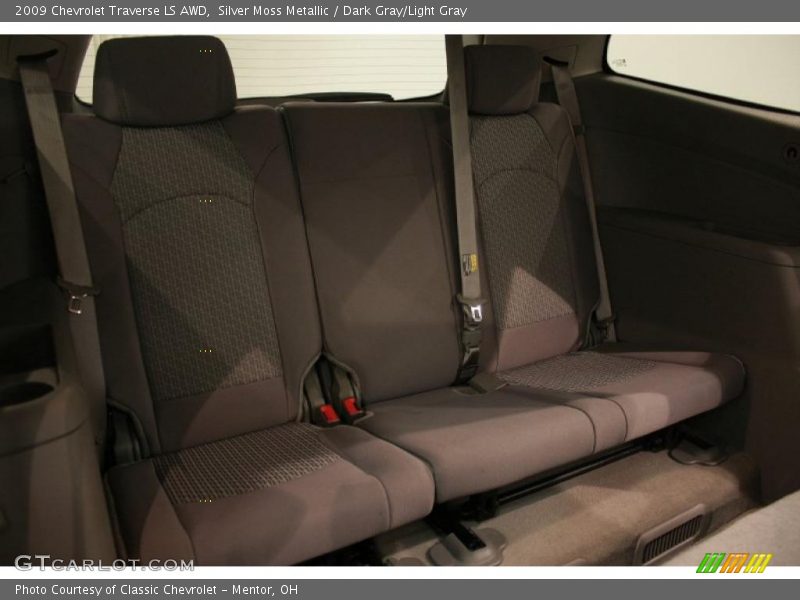 Silver Moss Metallic / Dark Gray/Light Gray 2009 Chevrolet Traverse LS AWD