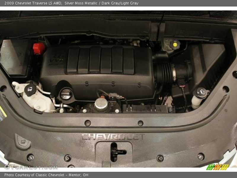 Silver Moss Metallic / Dark Gray/Light Gray 2009 Chevrolet Traverse LS AWD
