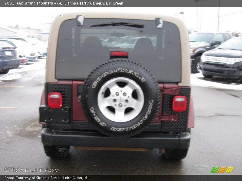 Sienna Pearl / Camel/Dark Green 2001 Jeep Wrangler Sahara 4x4