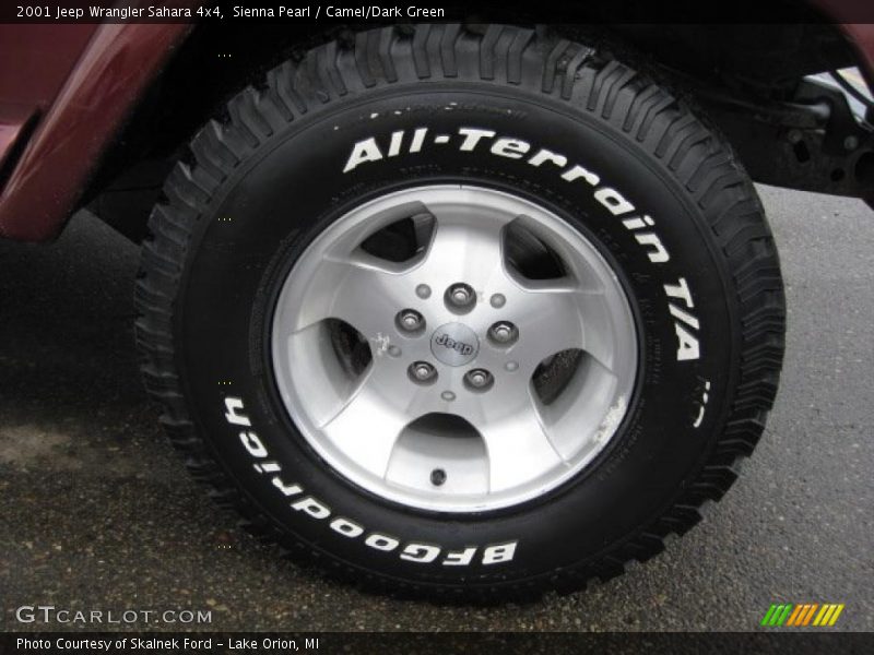 Sienna Pearl / Camel/Dark Green 2001 Jeep Wrangler Sahara 4x4