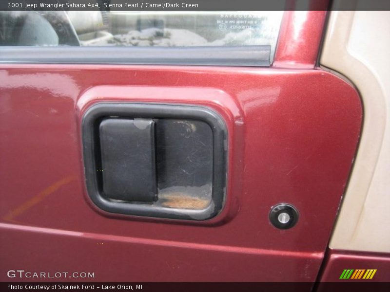 Sienna Pearl / Camel/Dark Green 2001 Jeep Wrangler Sahara 4x4