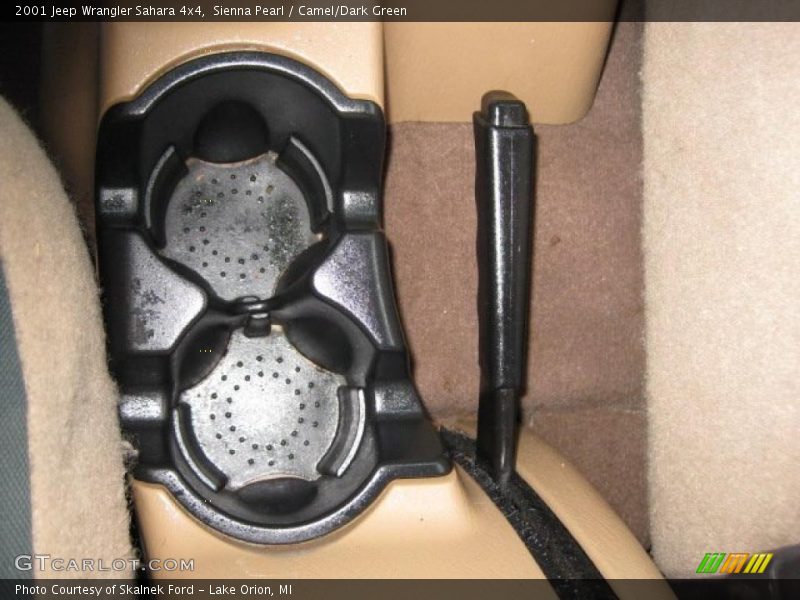 Sienna Pearl / Camel/Dark Green 2001 Jeep Wrangler Sahara 4x4