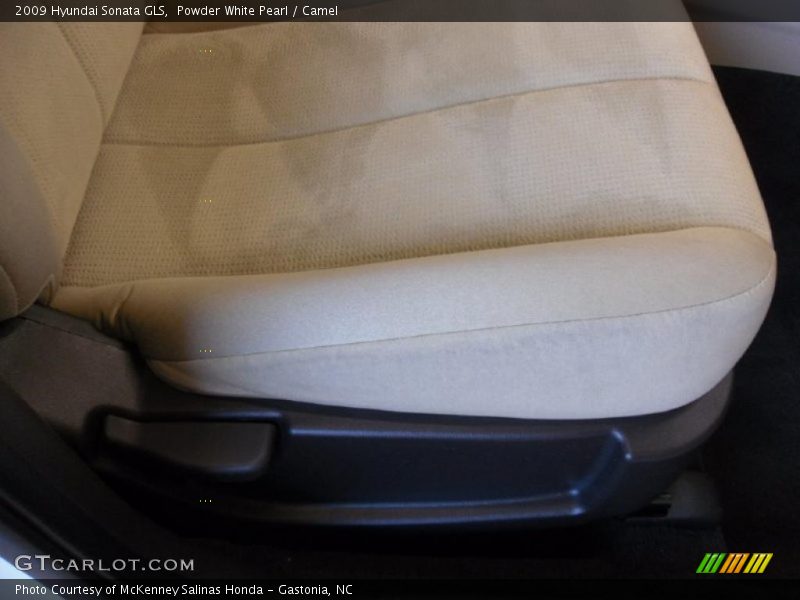Powder White Pearl / Camel 2009 Hyundai Sonata GLS