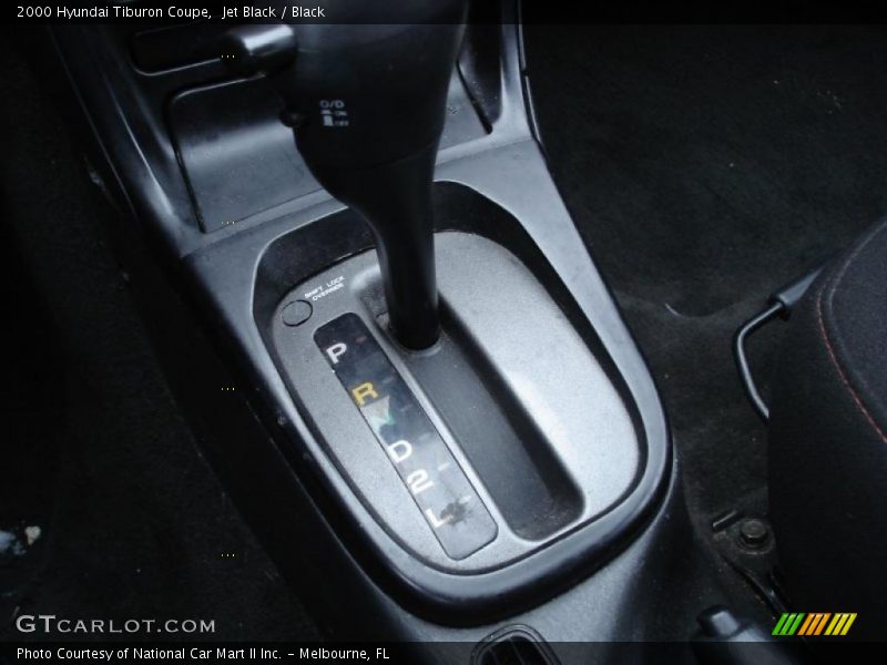 Jet Black / Black 2000 Hyundai Tiburon Coupe