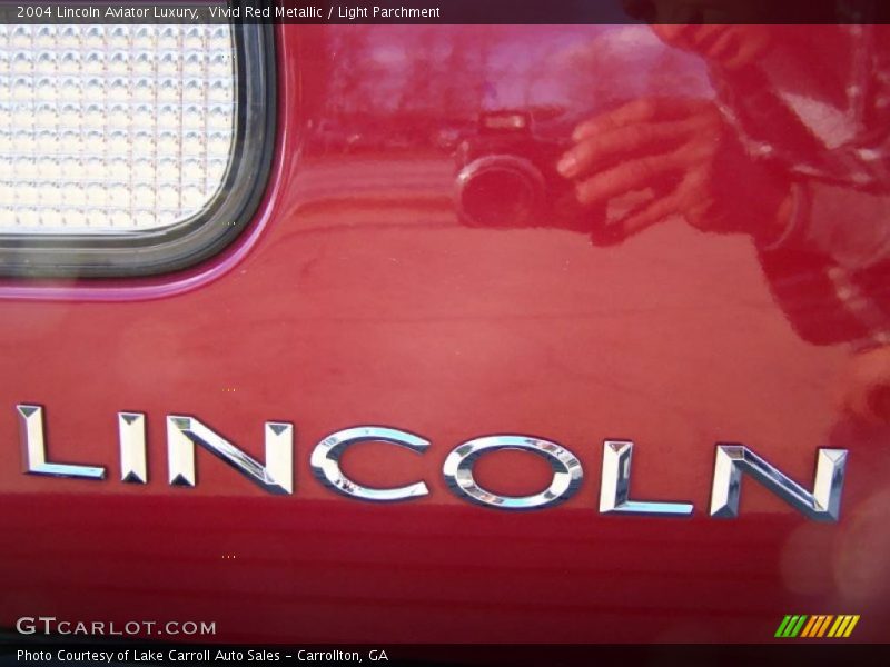 Vivid Red Metallic / Light Parchment 2004 Lincoln Aviator Luxury
