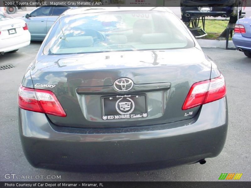 Magnetic Gray Metallic / Ash 2007 Toyota Camry LE