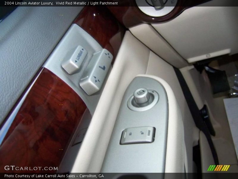 Vivid Red Metallic / Light Parchment 2004 Lincoln Aviator Luxury