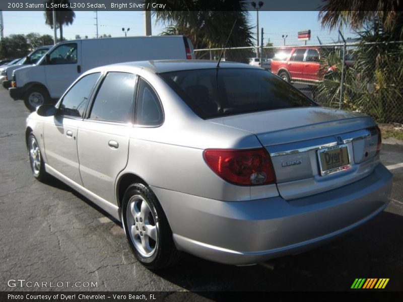 Bright Silver / Gray 2003 Saturn L Series L300 Sedan