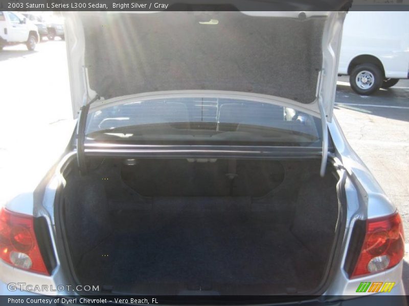 Bright Silver / Gray 2003 Saturn L Series L300 Sedan