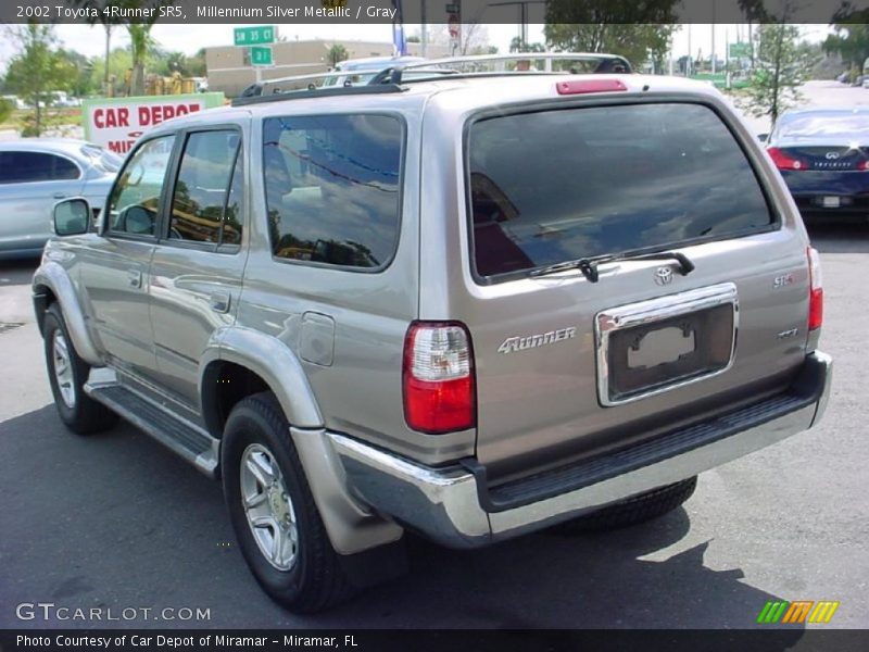 Millennium Silver Metallic / Gray 2002 Toyota 4Runner SR5