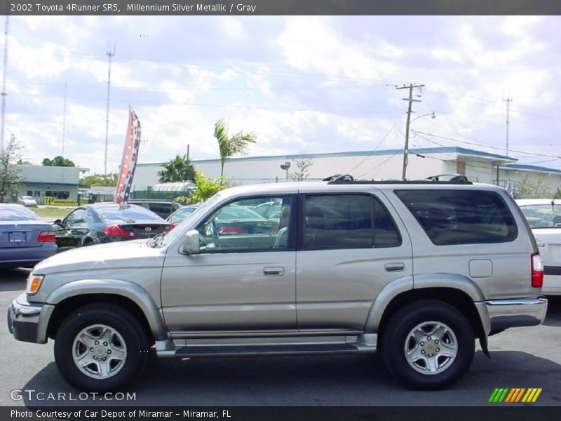 Millennium Silver Metallic / Gray 2002 Toyota 4Runner SR5