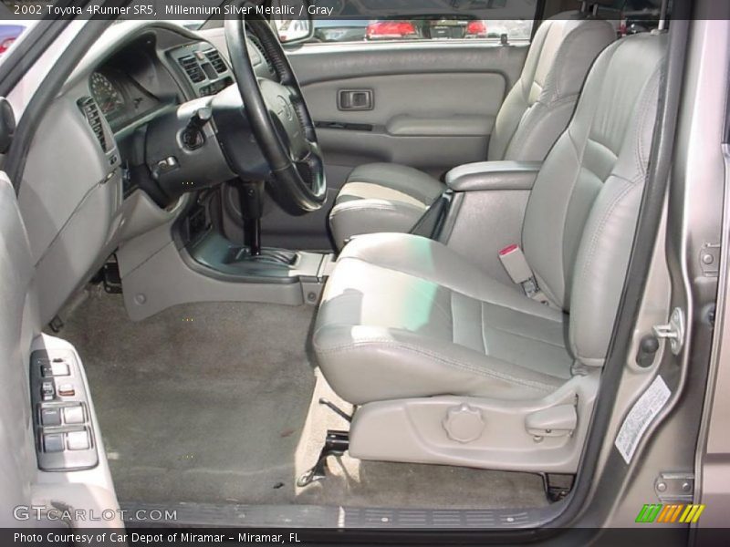 Millennium Silver Metallic / Gray 2002 Toyota 4Runner SR5