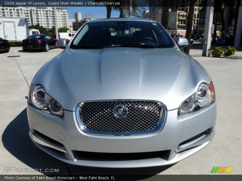 Liquid Silver Metallic / Charcoal/Charcoal 2009 Jaguar XF Luxury