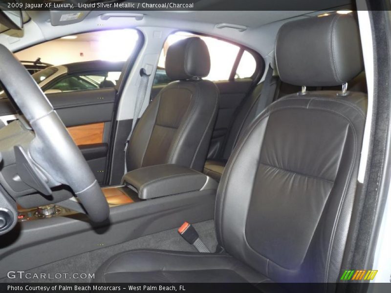 Liquid Silver Metallic / Charcoal/Charcoal 2009 Jaguar XF Luxury