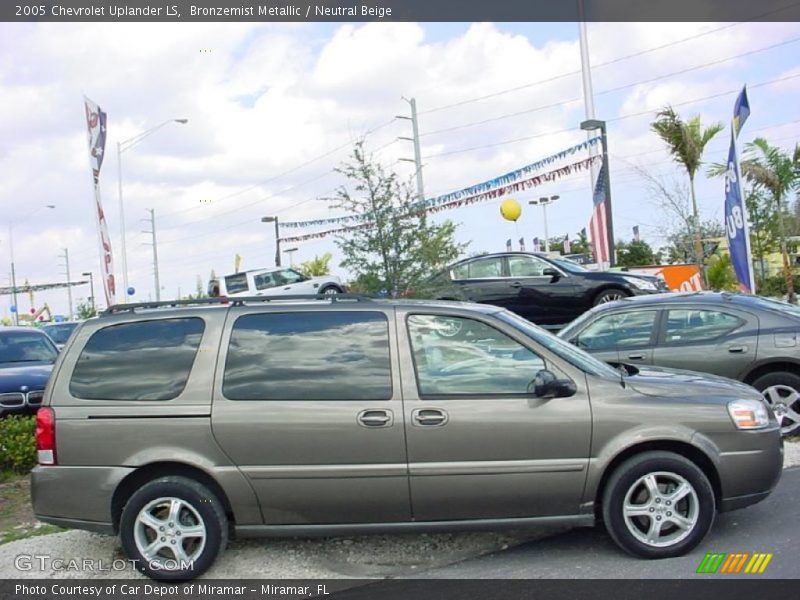 Bronzemist Metallic / Neutral Beige 2005 Chevrolet Uplander LS