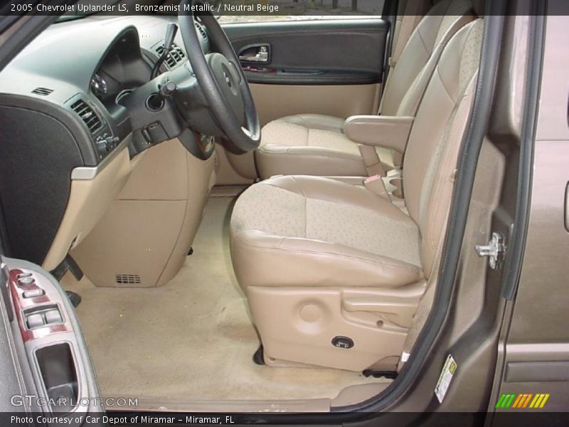 Bronzemist Metallic / Neutral Beige 2005 Chevrolet Uplander LS