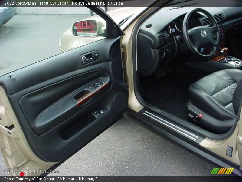 Mojave Beige Metallic / Beige 2002 Volkswagen Passat GLX Sedan