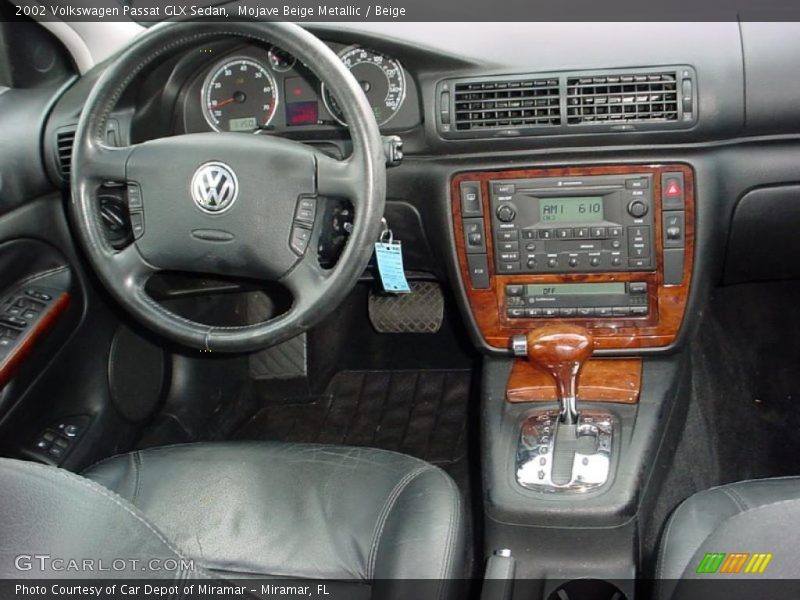 Mojave Beige Metallic / Beige 2002 Volkswagen Passat GLX Sedan