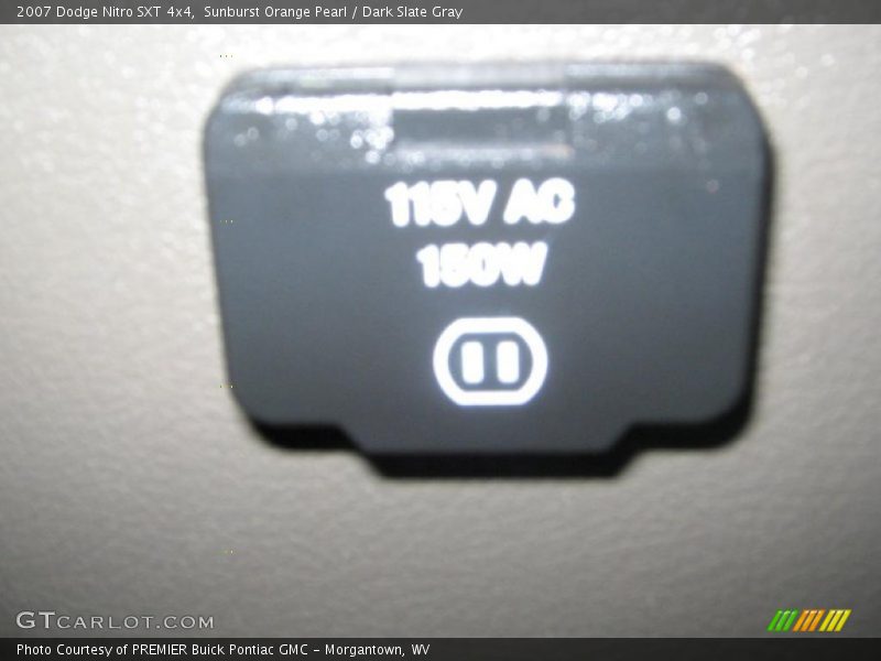 Sunburst Orange Pearl / Dark Slate Gray 2007 Dodge Nitro SXT 4x4